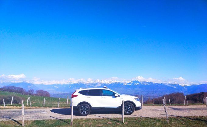 TRANSFERT STATION  CHAMONIX MONT BLANC-AEROPORT LYON SAINT EXUPERY